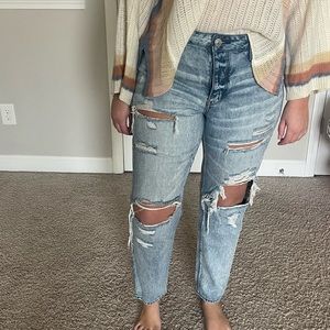 American eagle Tomgirl acid wash jeans